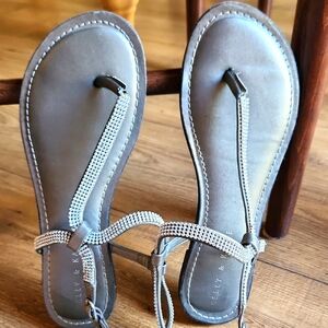 Kelly & Katie Gray/Rinestones Sandals